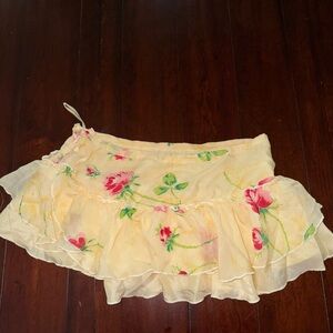 Low Rise Rose Ruffle Mini Skirt